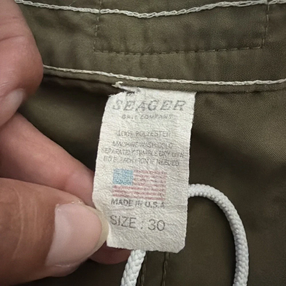 Seager Goldmines Trunk Men's Swim Trunks Size 30 Drawstring Pockets